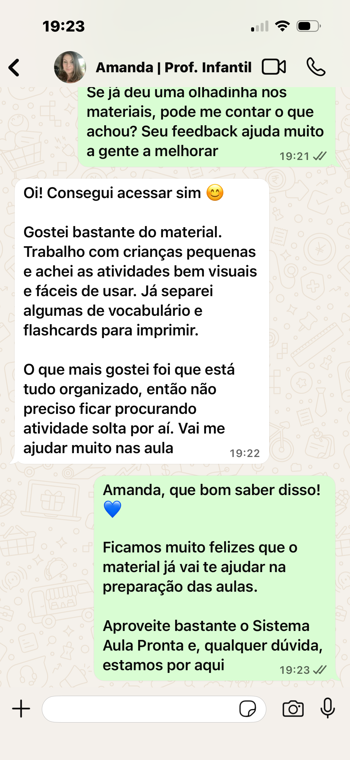 Depoimento de professora sobre o Sistema Aula Pronta de Inglês